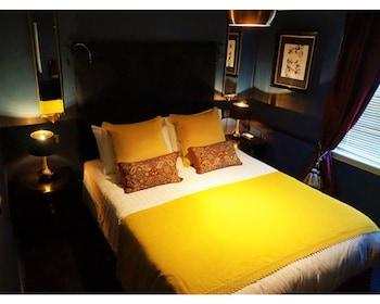 Cozy, Sakura, Double Bed