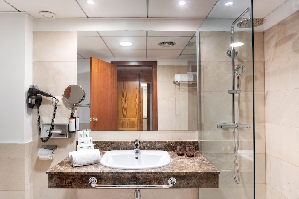 Tryp Vielha Baqueira 50/50