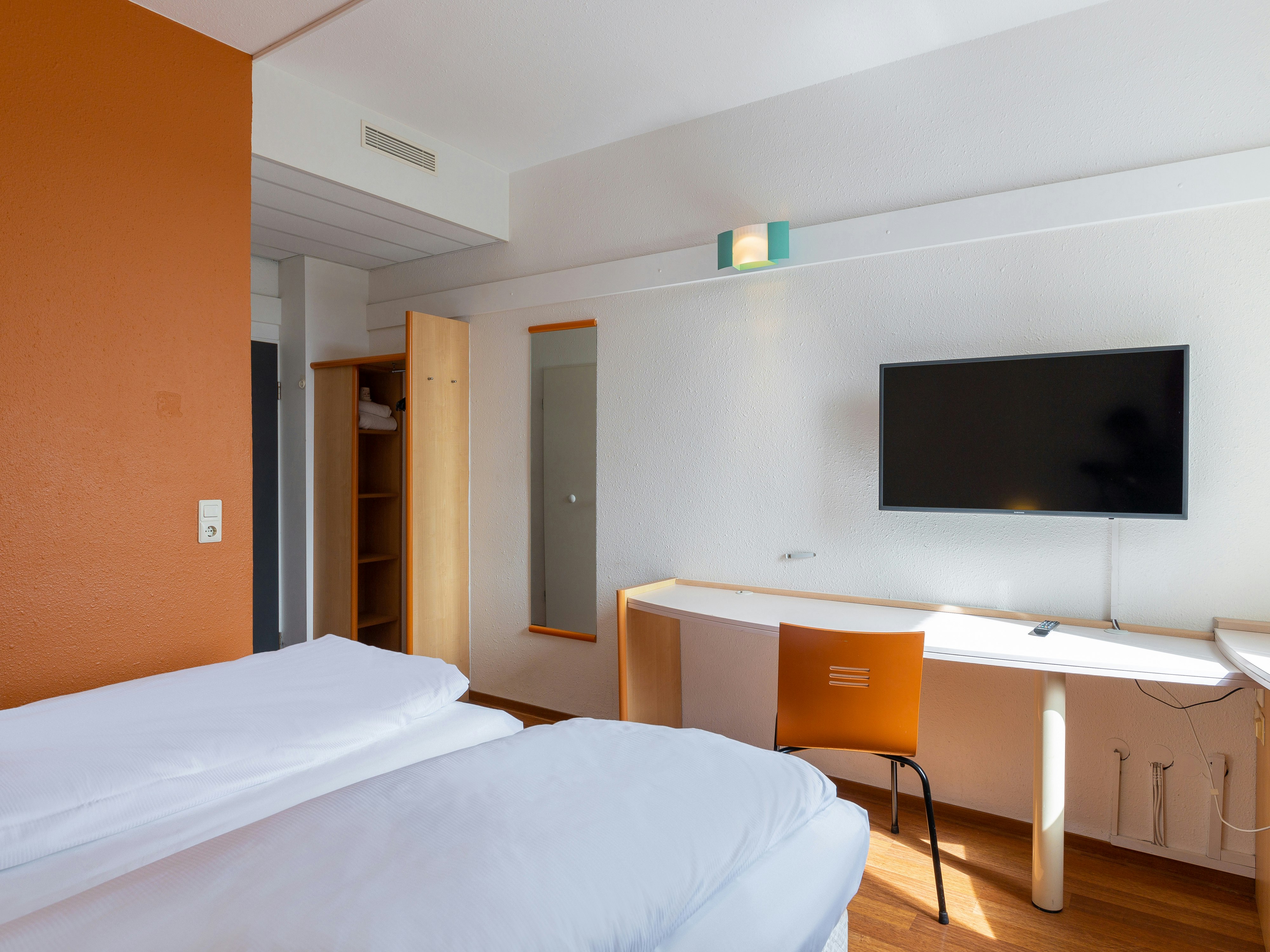 B&B Hotel Duisburg Hbf-Nord 20/30