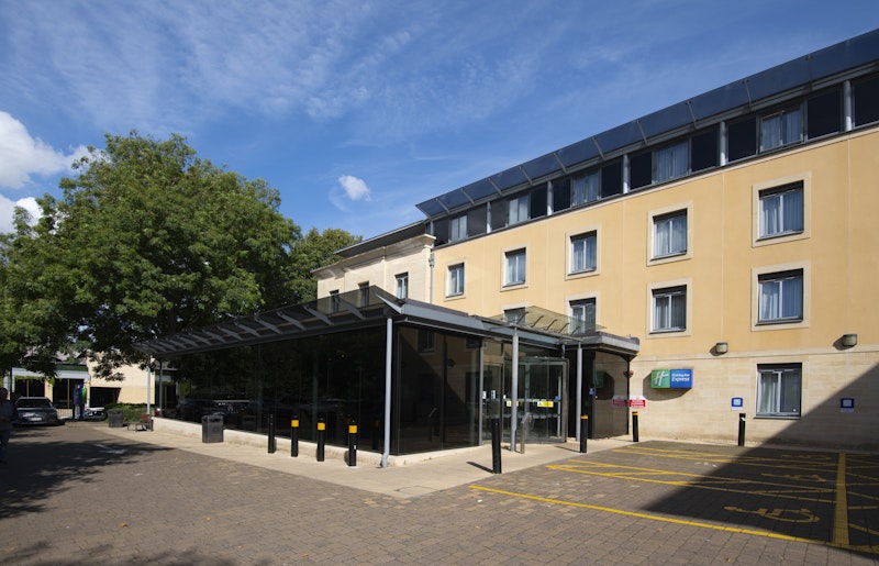 Holiday Inn Express Bath an IHG Hotel 42/43