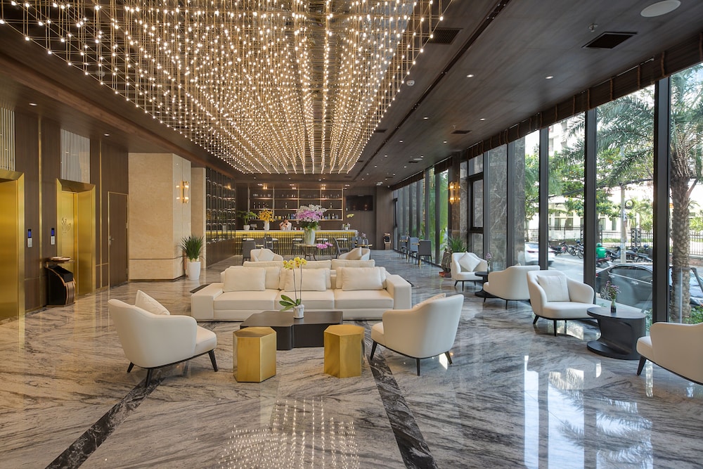 Golden Lotus Grand Hotel 27/49