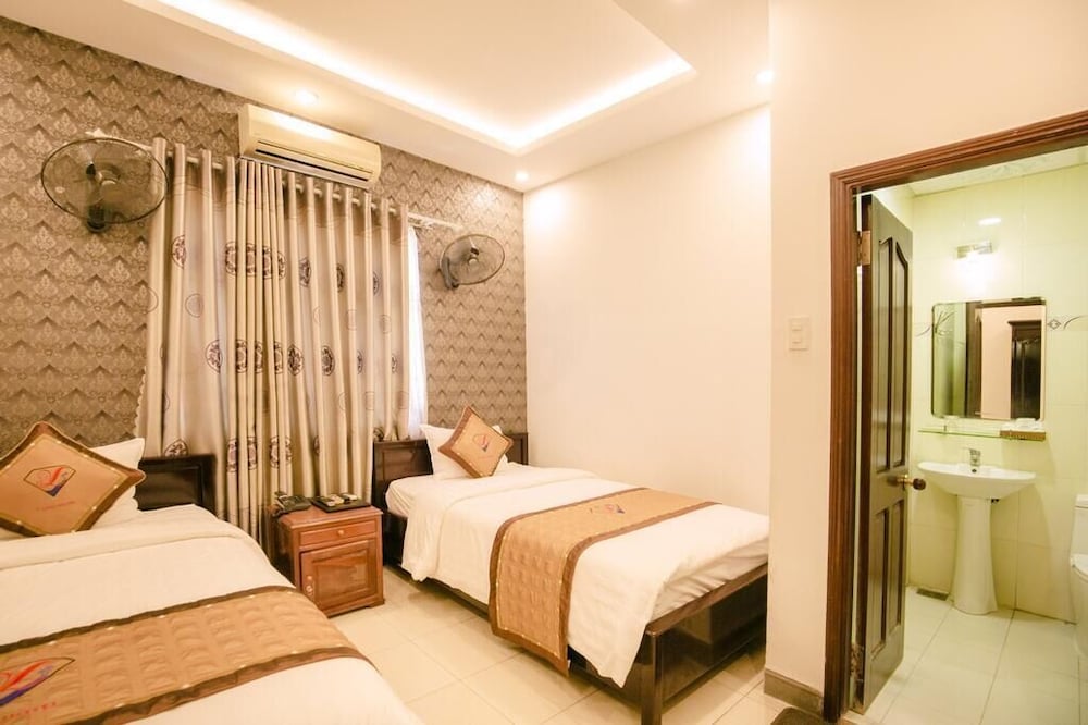 Y Linh Hotel 41/58