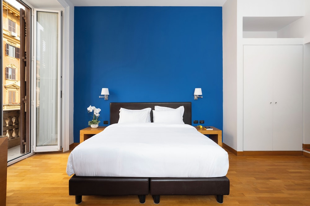 Sky Blue Place Rome 30/50