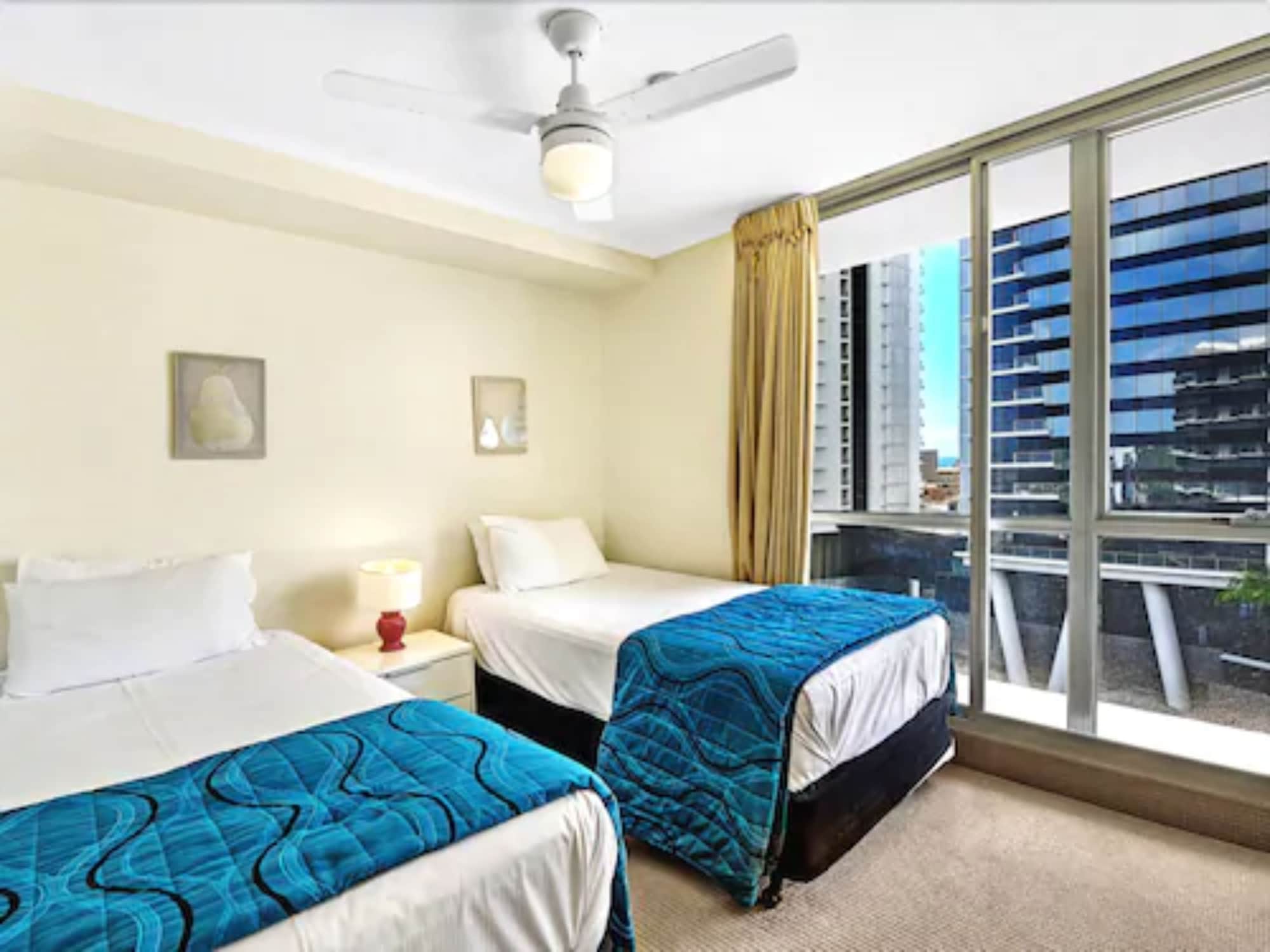 2 BEDROOMS, BUDGET