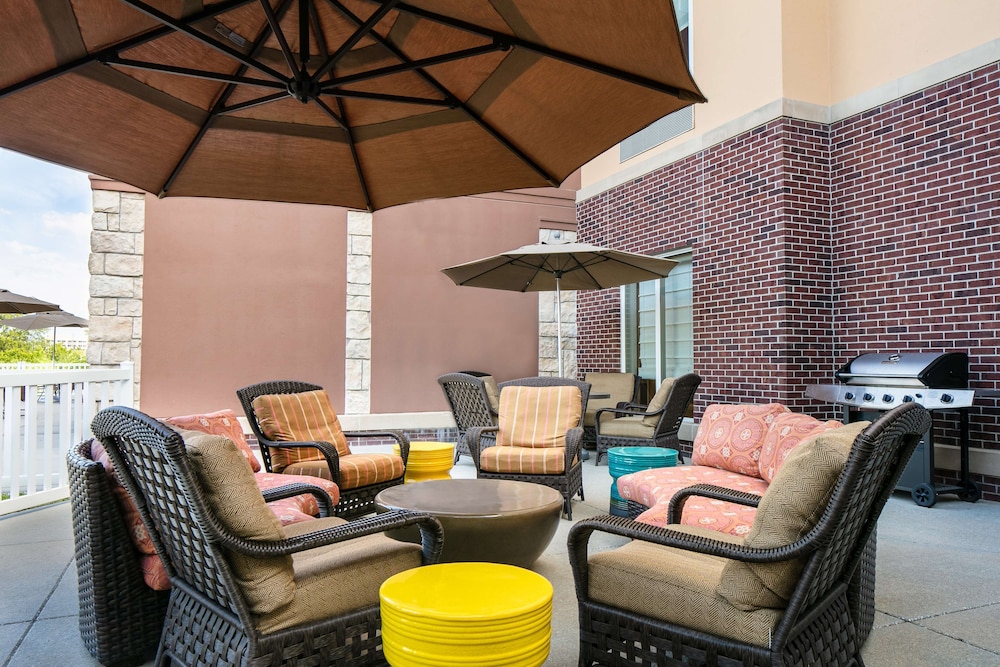 Hilton Garden Inn Omaha West 25/54