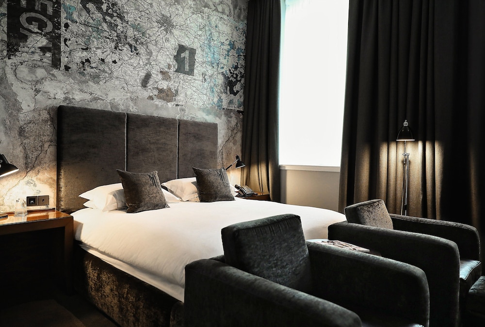 Malmaison Leeds 25/74
