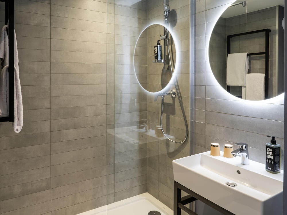 Ibis St Paul Trois Chateaux 45/50