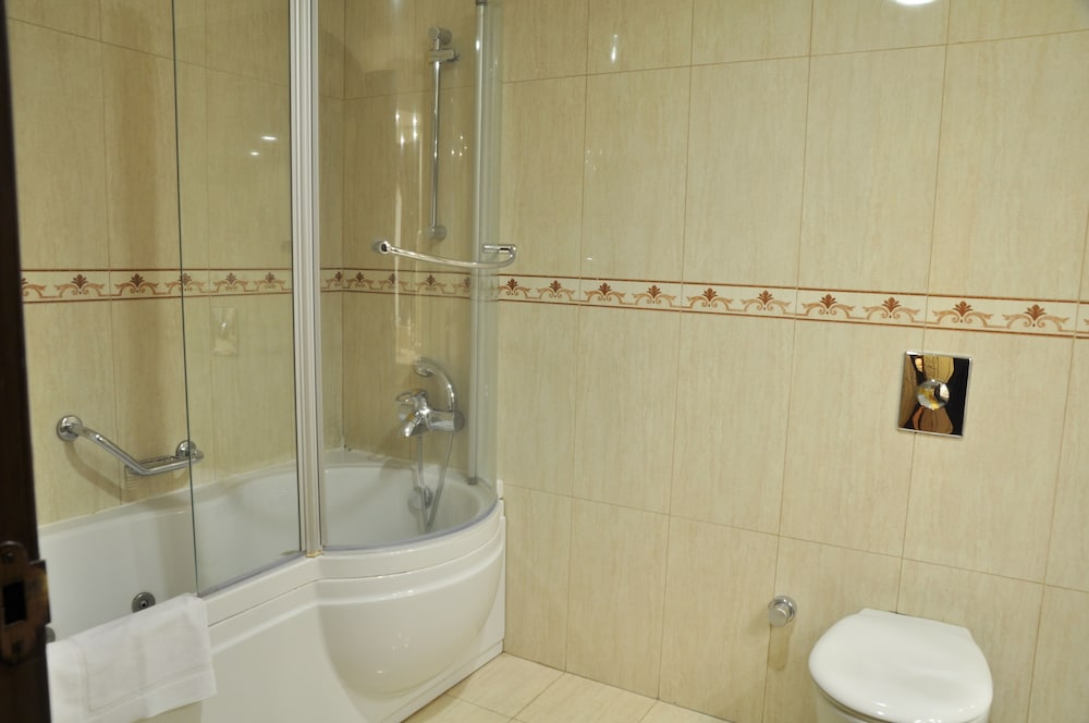 Barcelo Ankara Altinel 48/48