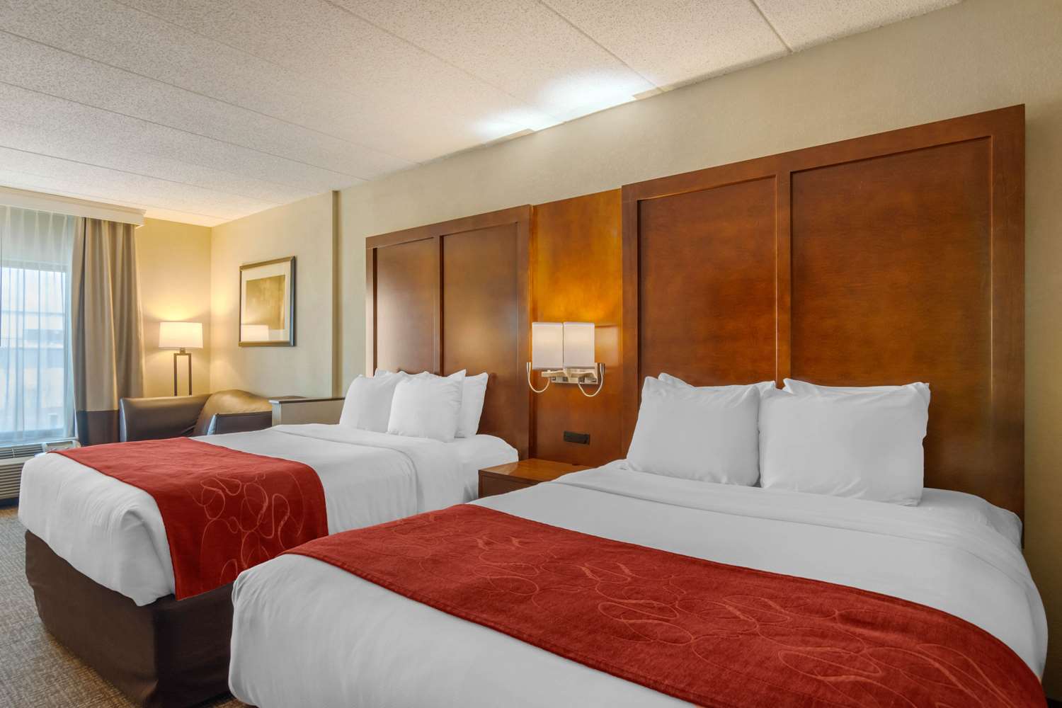 SUITE, 2 QUEEN BEDS