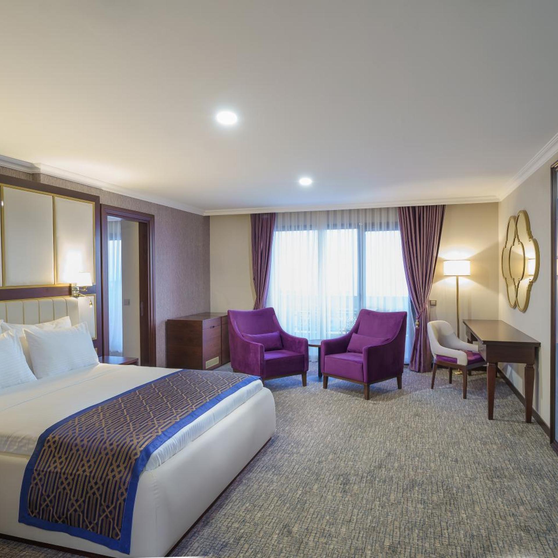 Family Suite, Land View