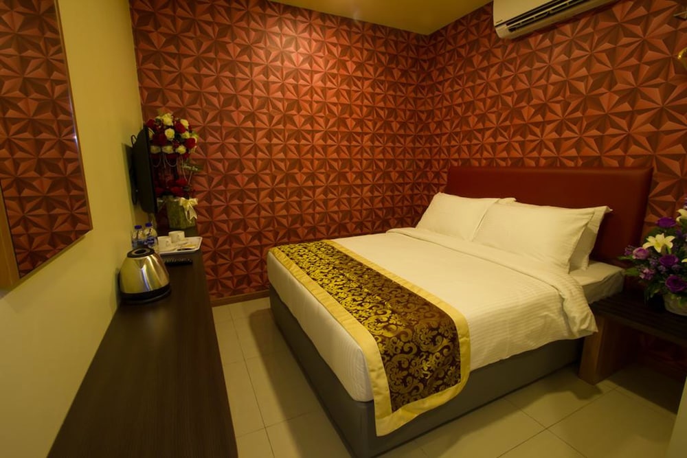 Prince 33 Hotel 19/26