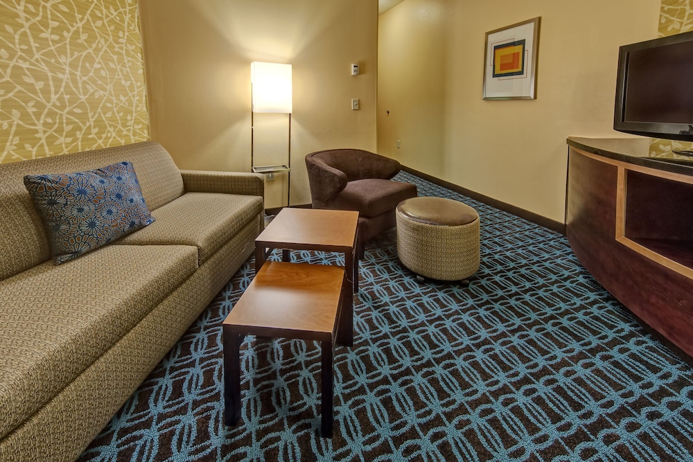 Fairfield Inn Suites Weatherford 25/35