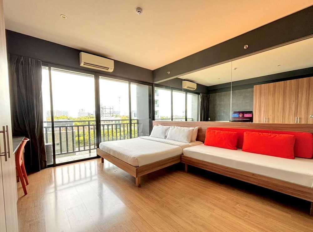 Azumi Boutique Hotel 30/73