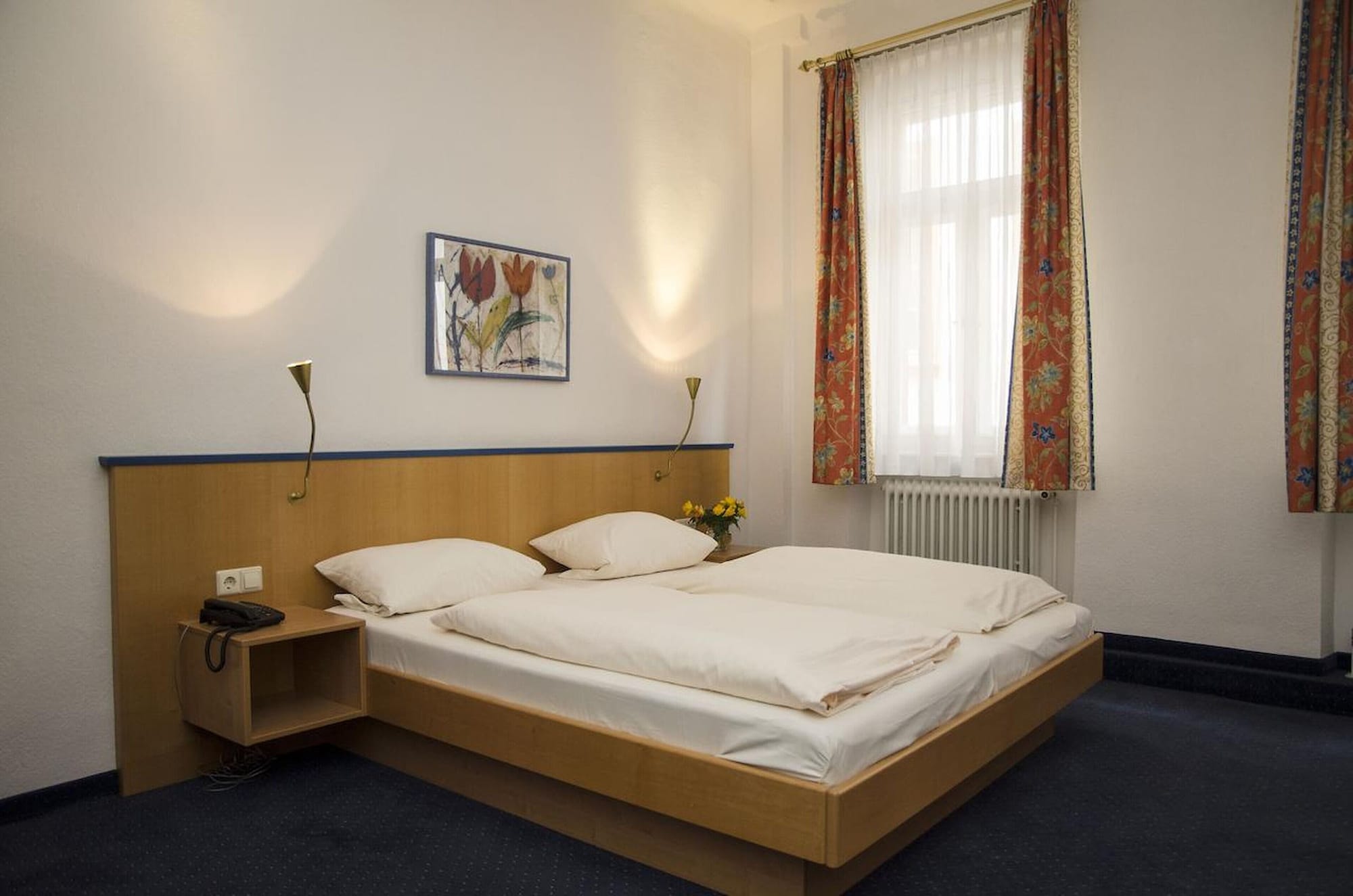 غرفة قياسية بسرير مزدوج أو سريرين منفصلين، Hotel Perkeo 4/10