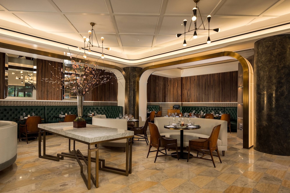 The Ritz Carlton Coconut Grove Miami 40/47