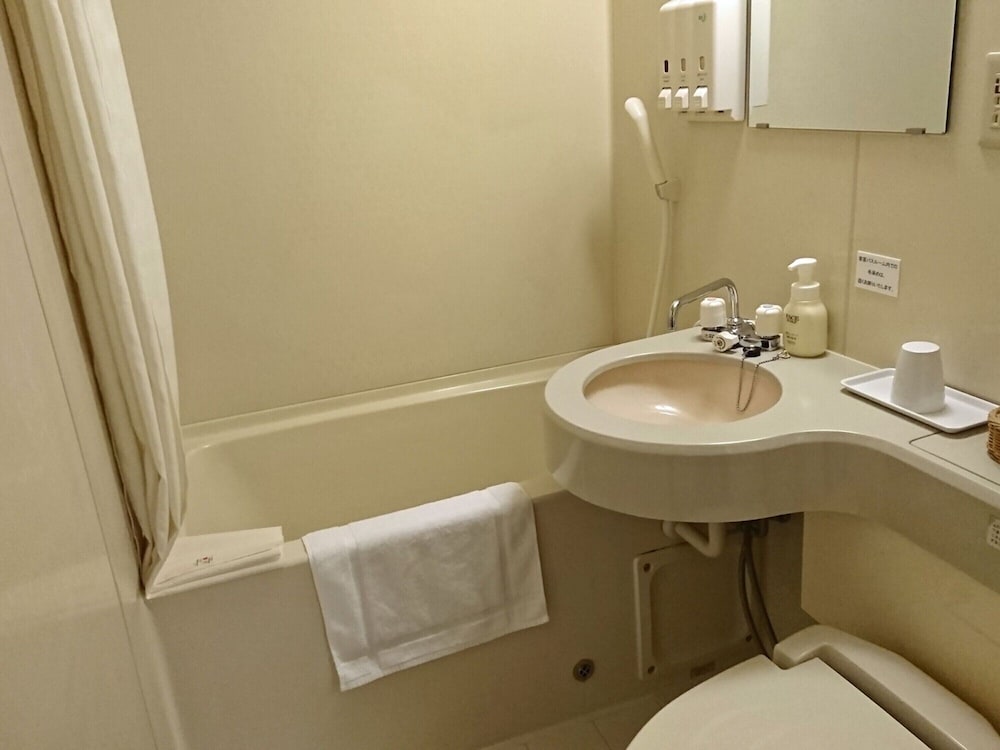Hotel Oaks Early-Bird Osaka Morinomiya 34/36