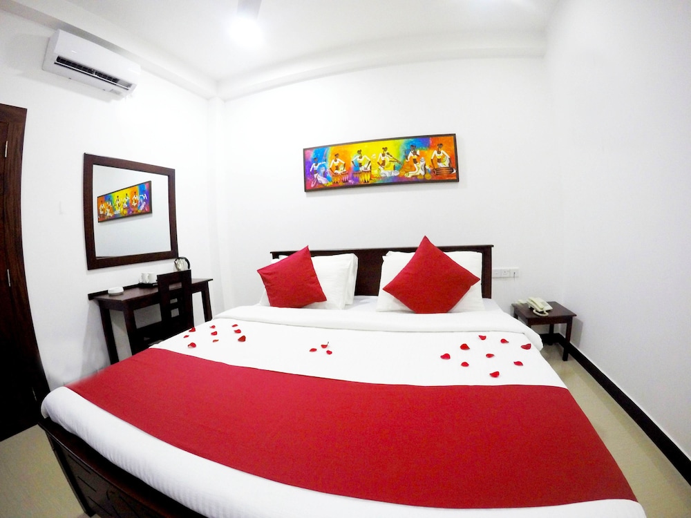 1 BEDROOM, DELUXE, DOUBLE BED