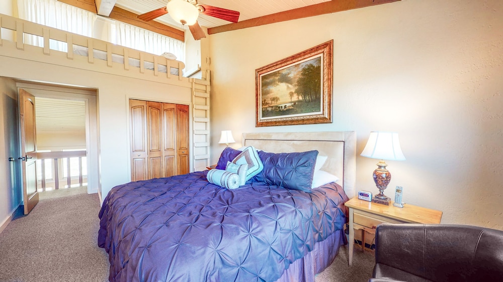Laurelwood A Destination Residence 29/76