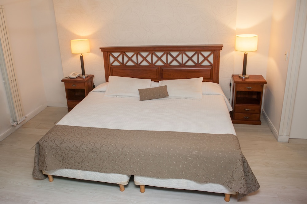 Bagu Hotel & Spa 8/28