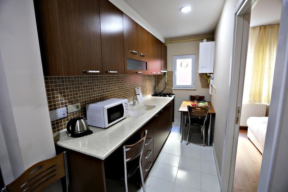 ISTANBUL FAMILY APARTMENTS 30/40