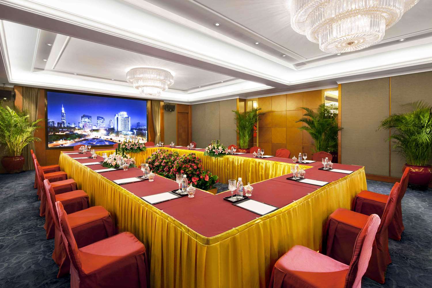 Lakeview Xuanwu Hotel 22/27