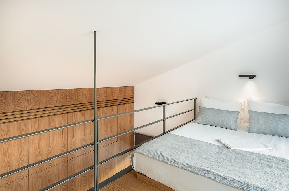 Seametry Luxury Living Apartments 12/50