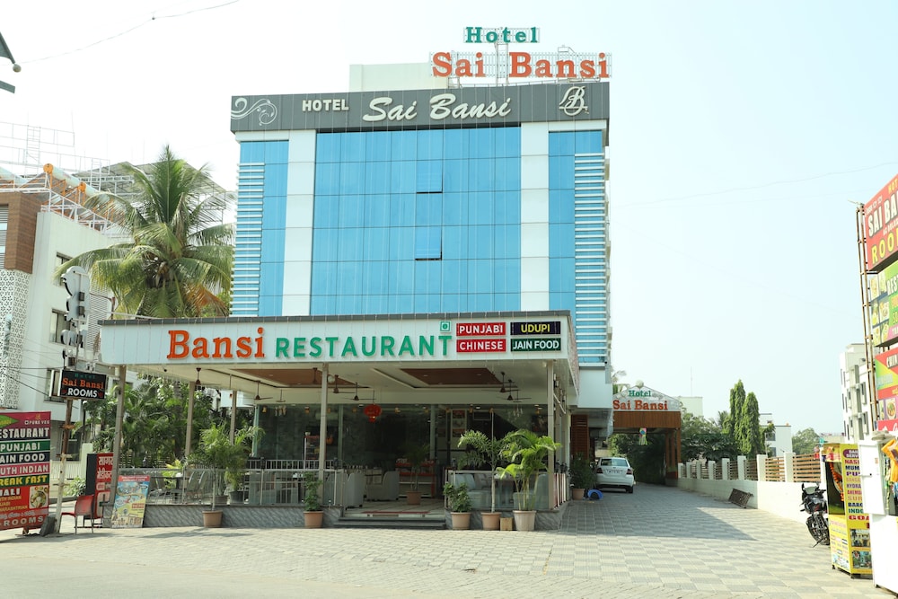 Hotel Sai Bansi 6/36