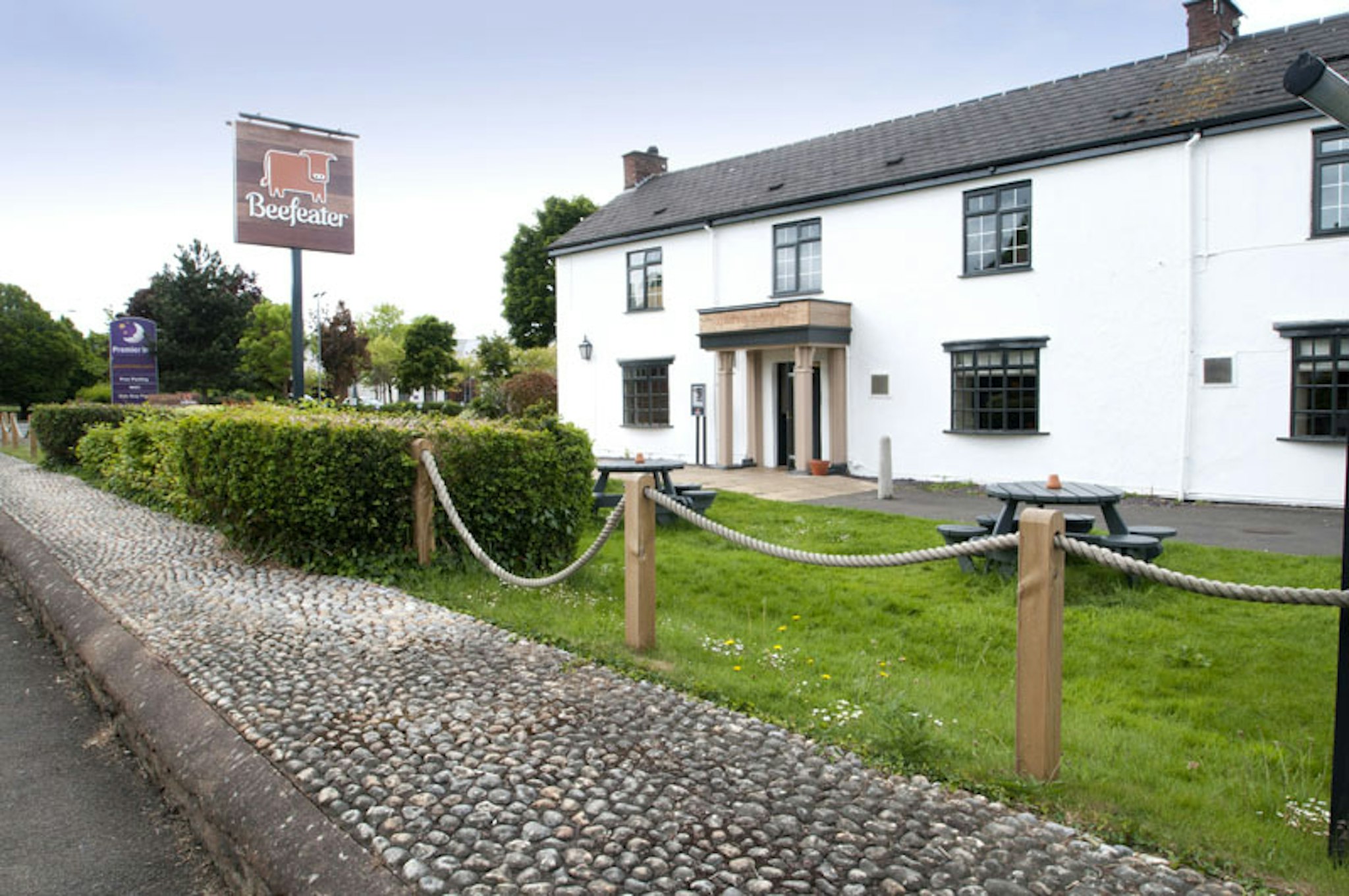 Premier Inn Taunton East 32/35