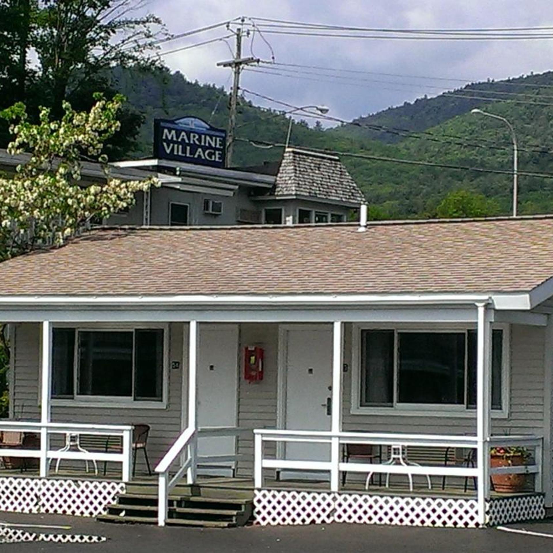 Marine Village Resort 2/51