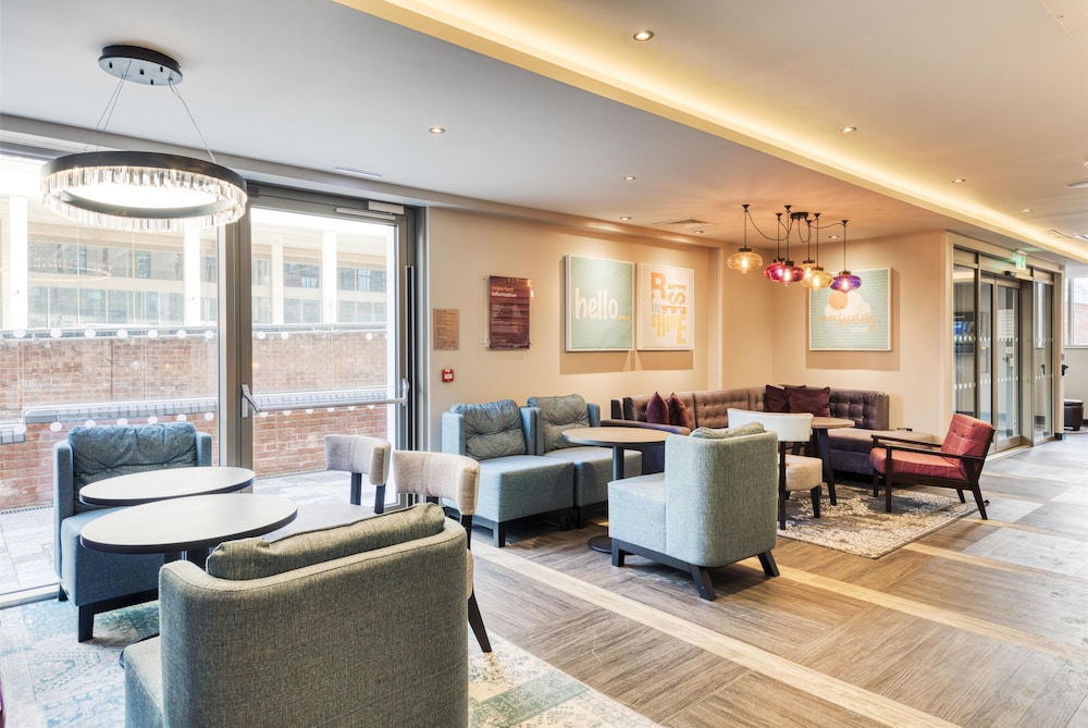 Premier Inn Banbury Town Centre (Castle Quay) hotel 29/50