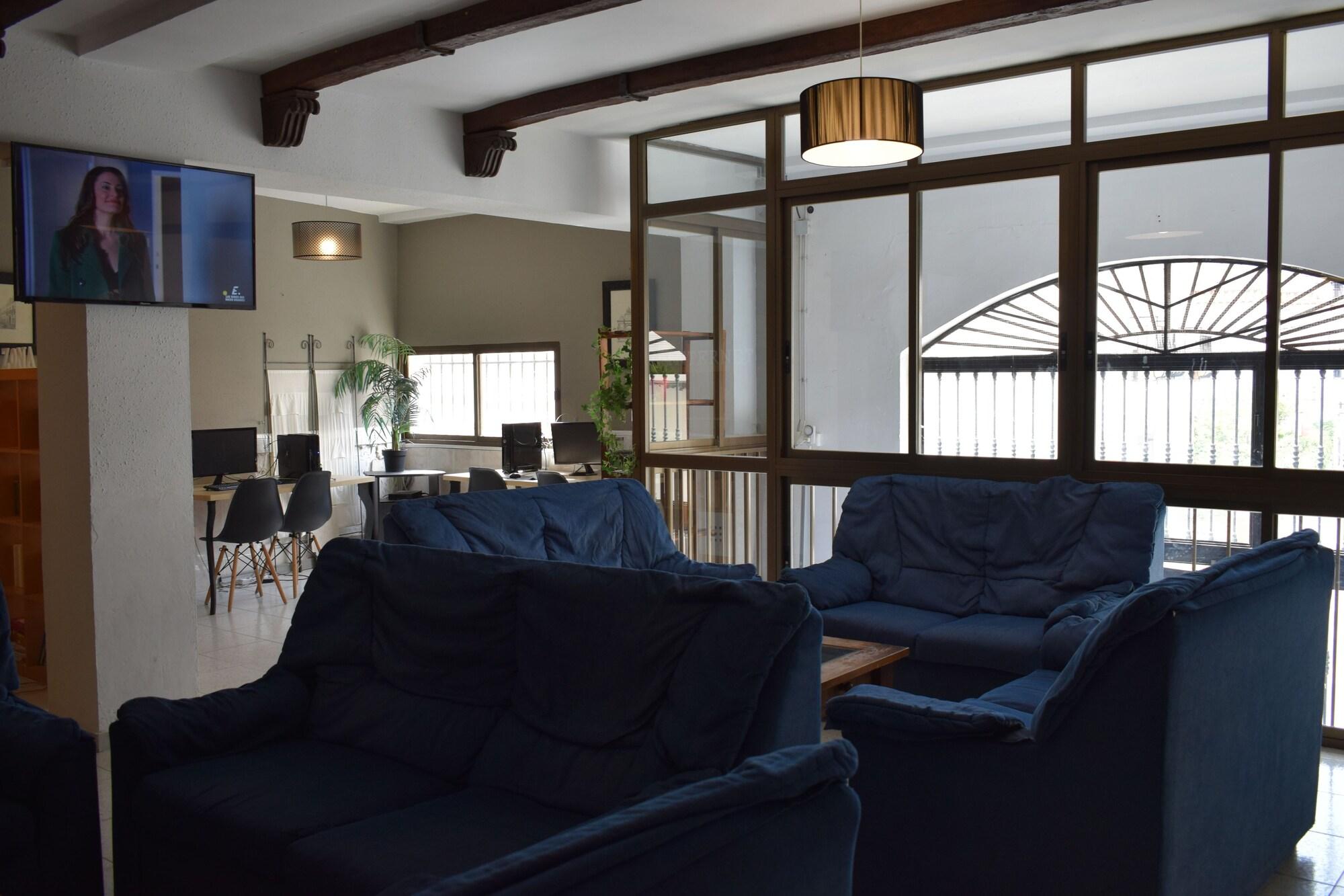 Hostal Juan De Austria 24/50