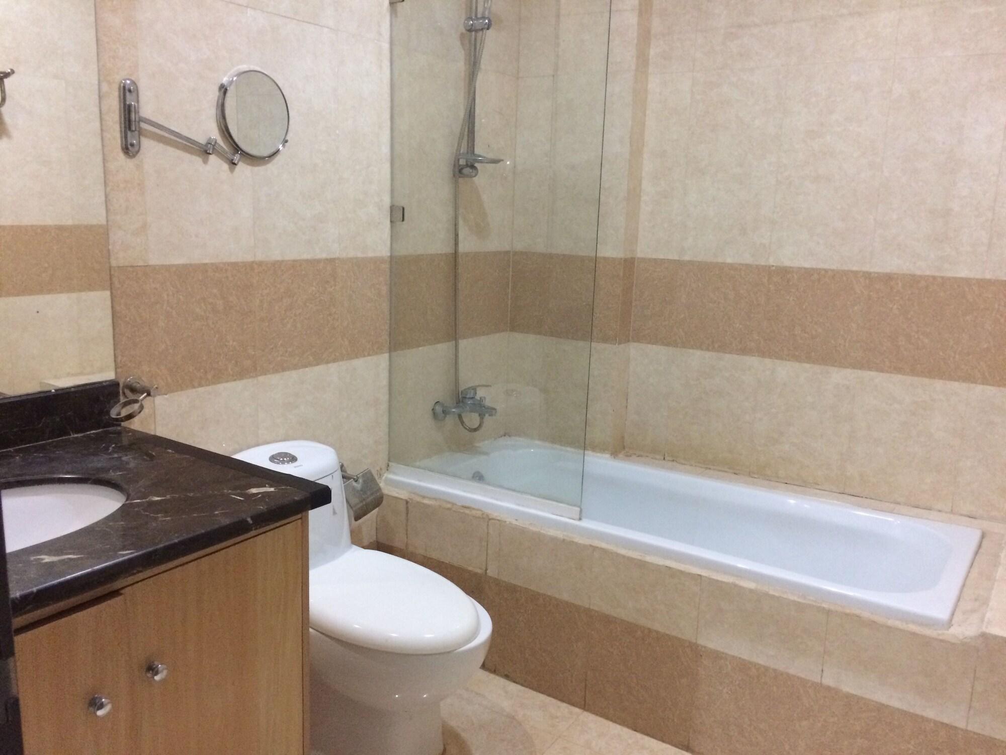 Imperial Suites Hotel 28/32