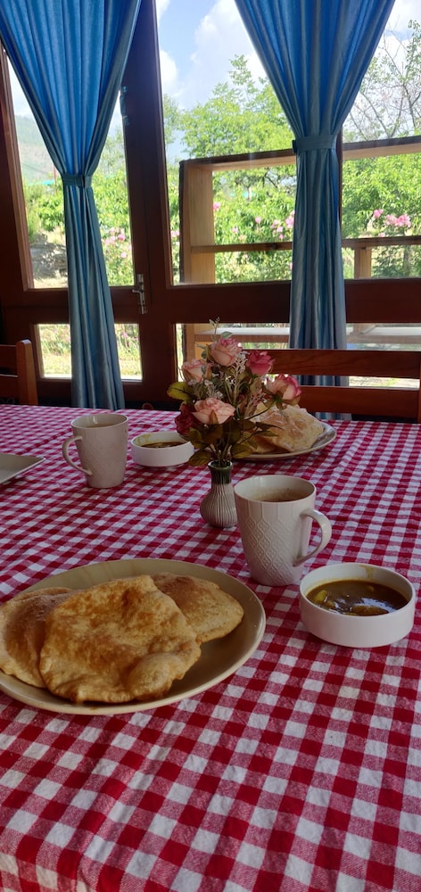 Nivvana Lodge & Homestay 12/31