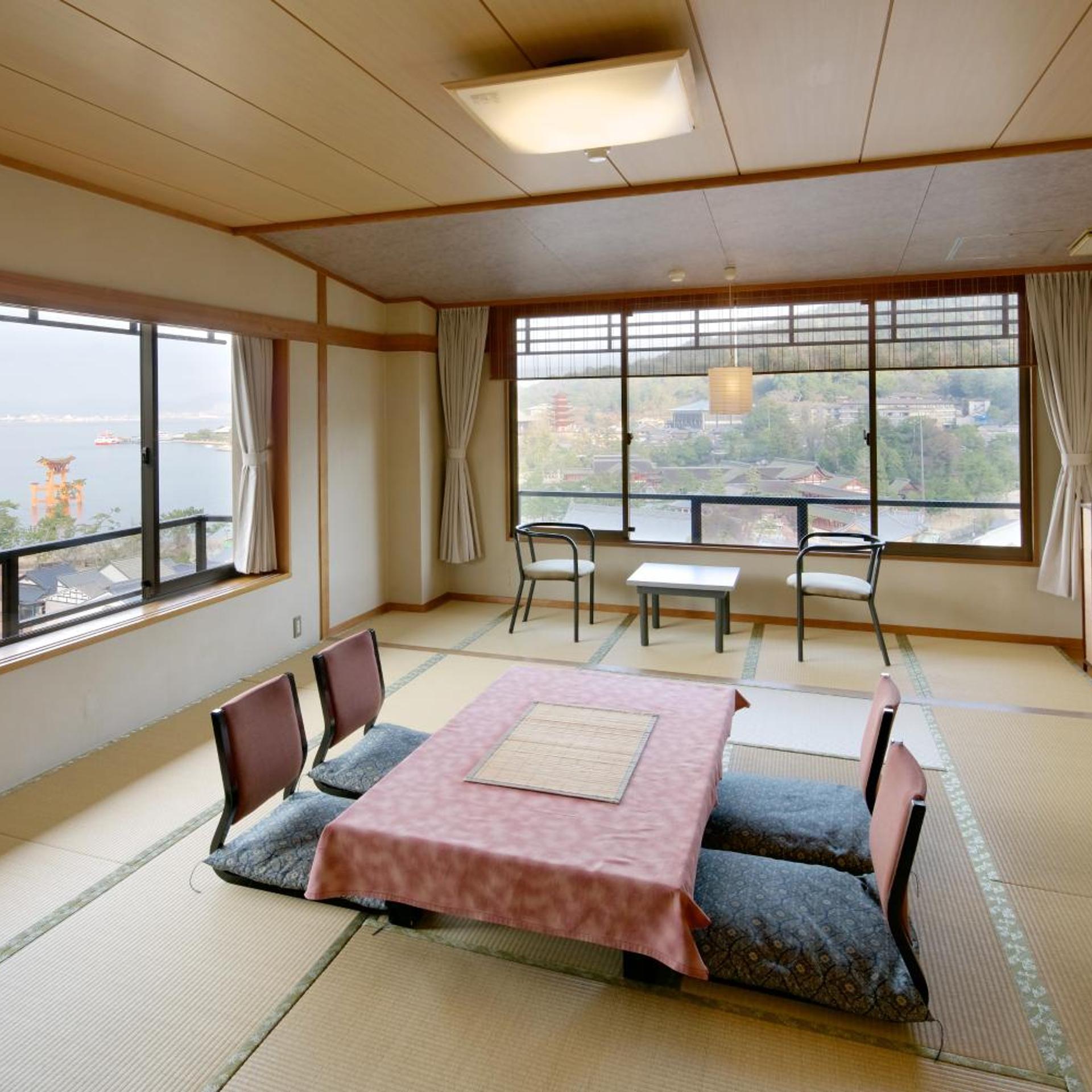 JAPANESE, SEA VIEW