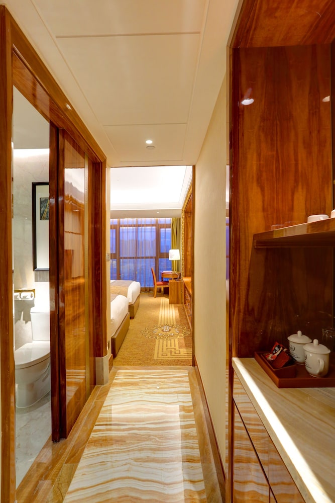 Chengdu Trika Tsang International Hotel 19/30