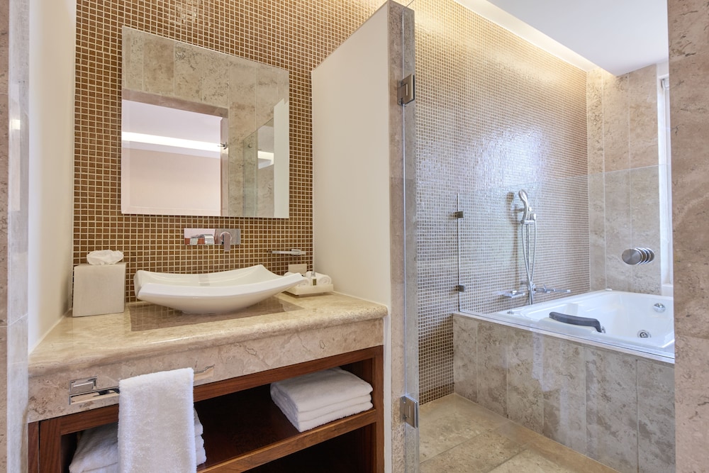 Senses Quinta Avenida By Artisan Adults Only 19/62