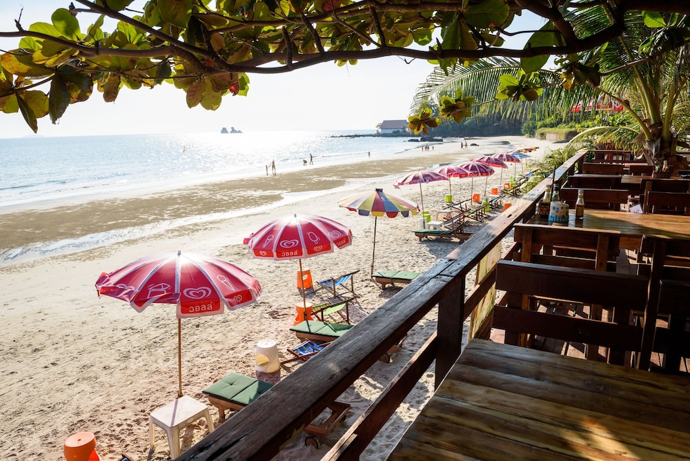 Baansuan Aokhai Beach Resort 28/51
