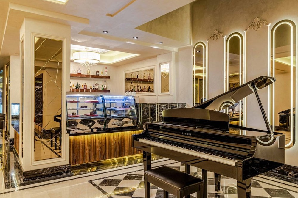 Beethoven Senfoni Hotel Istanbul 34/56
