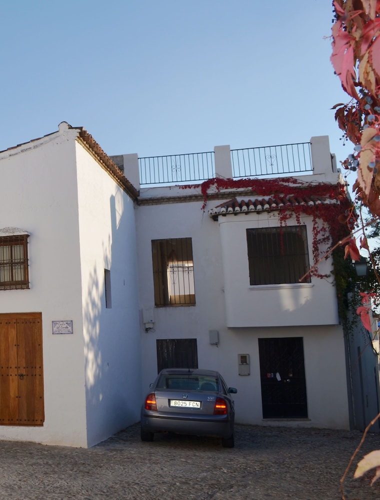 Hotel Santa Isabel La Real 53/66