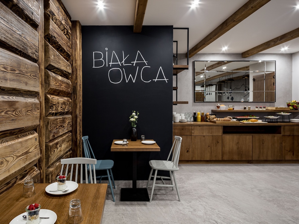 Biala Owca 3/38