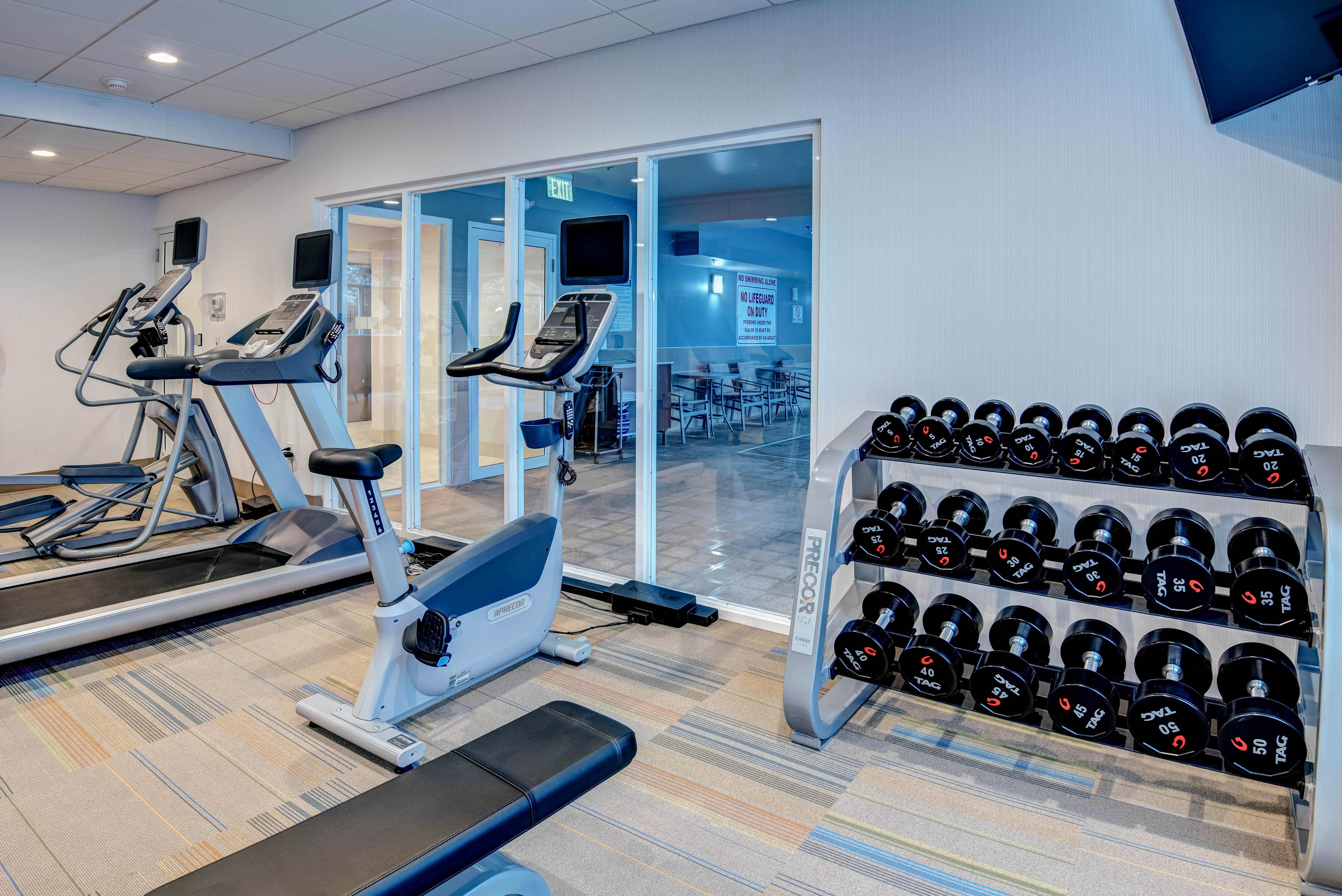 Holiday Inn Express Woodbridge 39/64