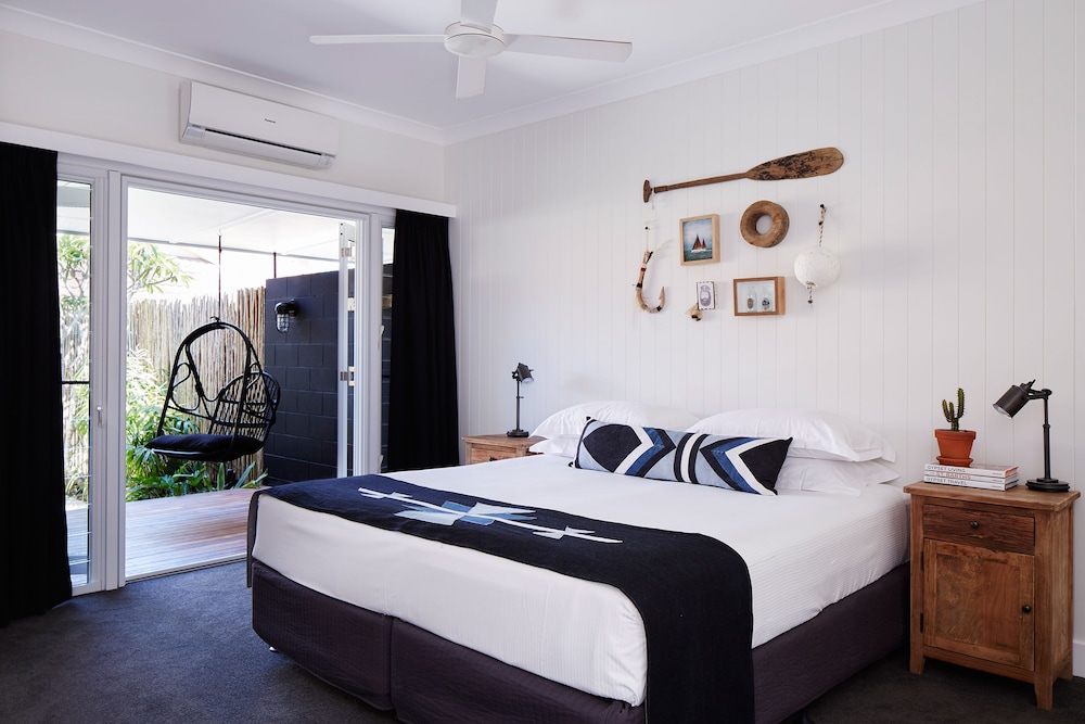 Atlantic Byron Bay 16/66