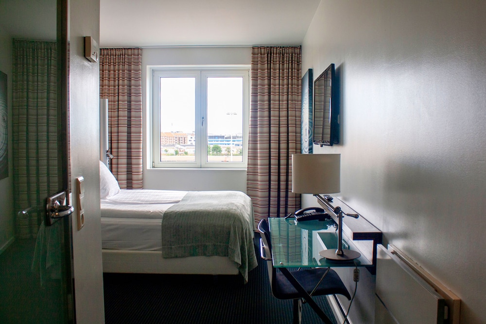 Copenhagen Island Hotel 23/35