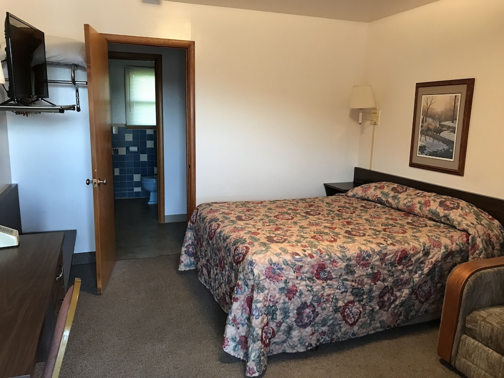Motel Grand 20/56