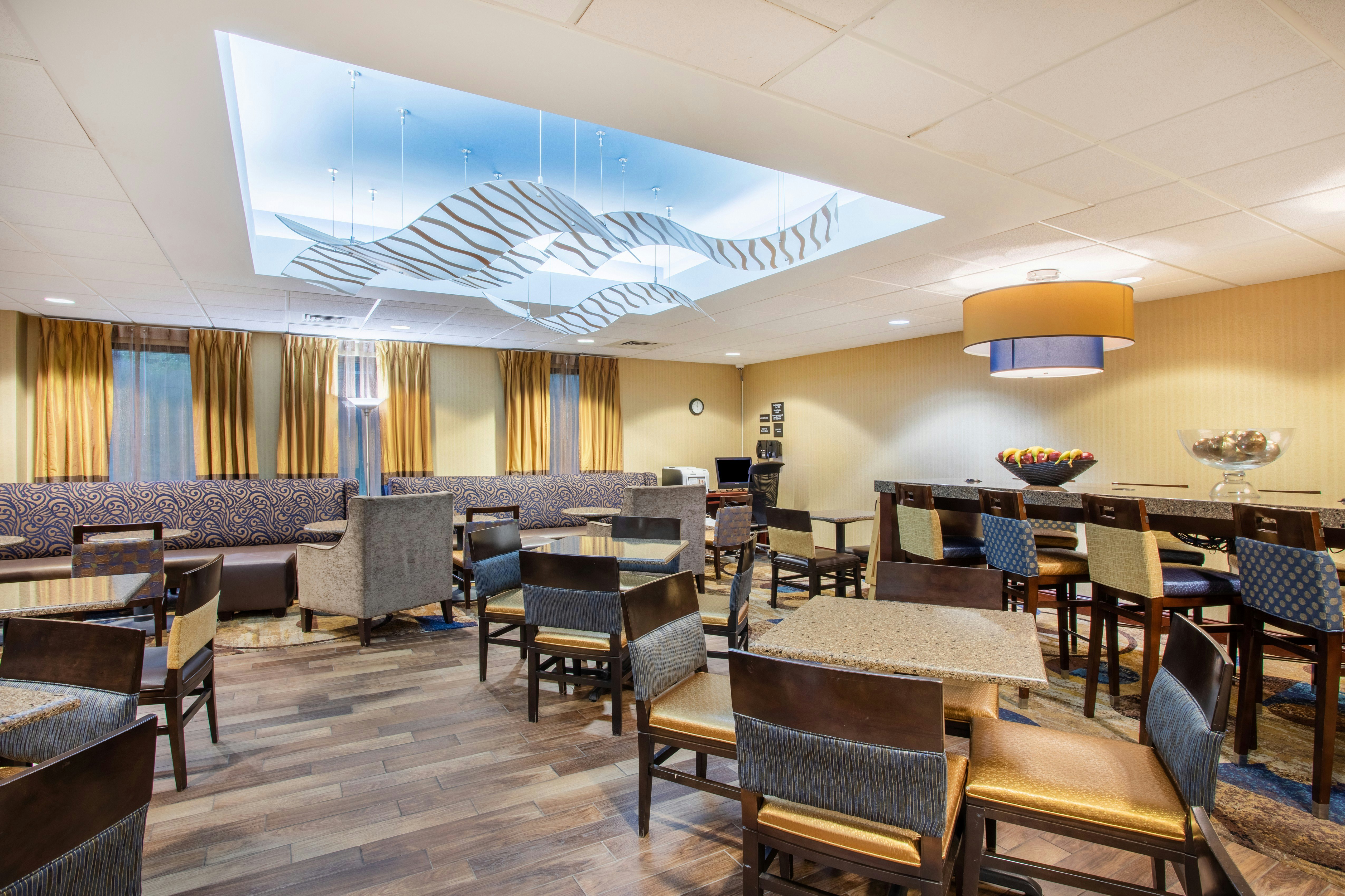 Hampton Inn Fishkill Ny 18/20