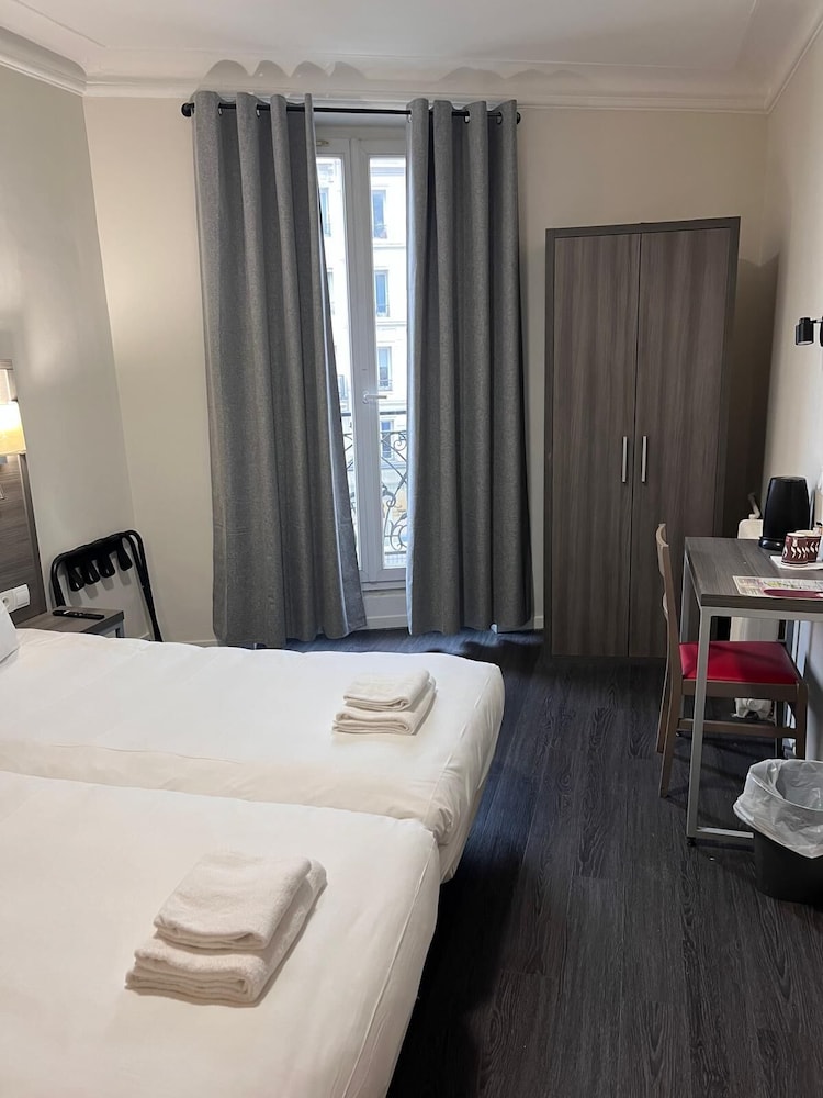 Hipotel Paris Voltaire Bastille 27/55