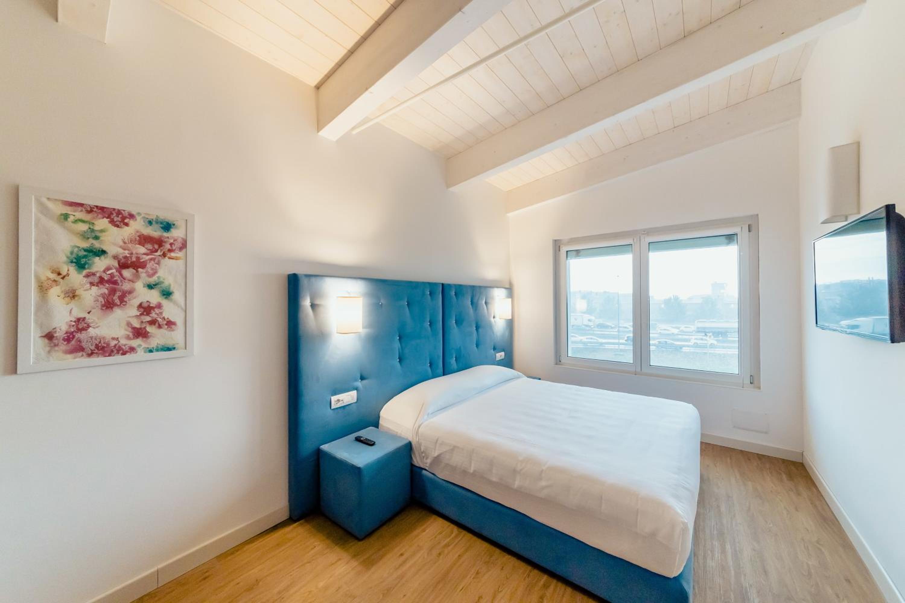 1 Bedroom, Apartment, Sofa
