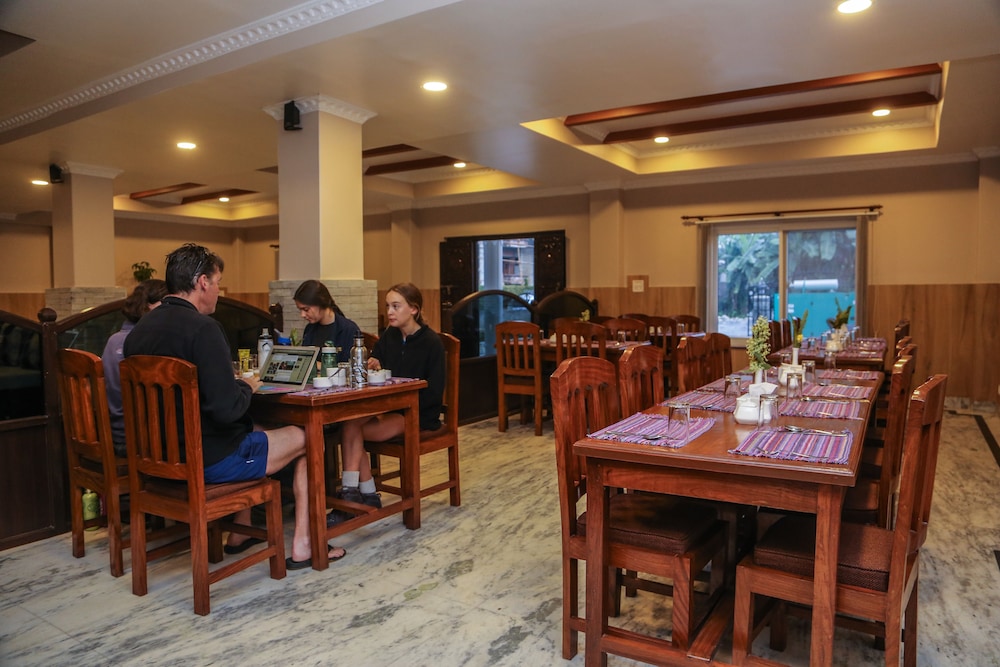 Pokhara Choice Inn 61/70