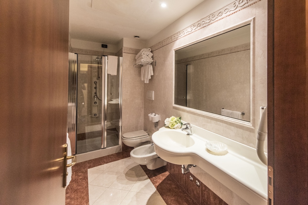 Admiral Hotel Villa Erme 15/60