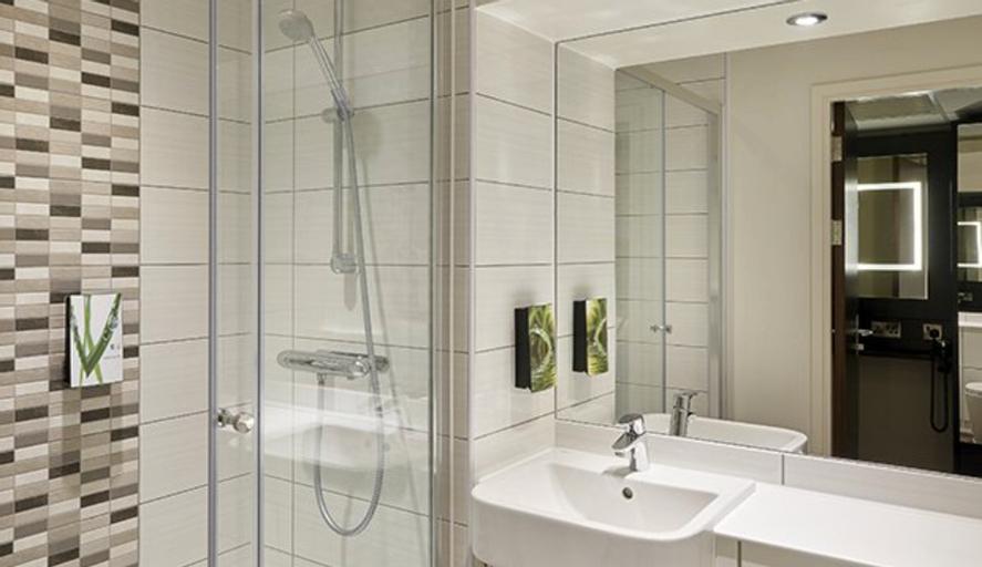 Premier Inn Sandhurst 29/30